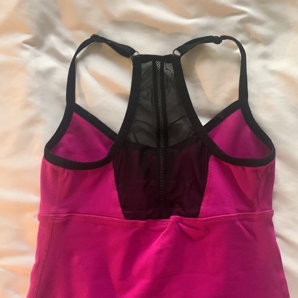 Beyond yoga top - Picture 2 of 3